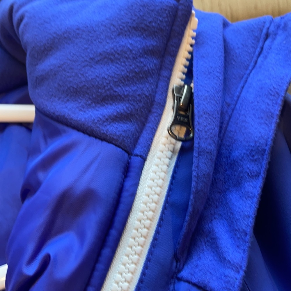 Blue The North Face winter coat - Picture 11 of 14